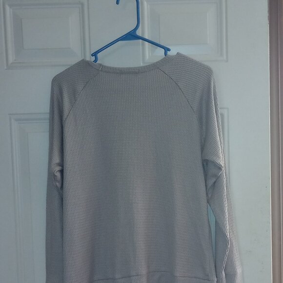 Grey waffle sweater with pockets Wake &Wear - Picture 5 of 9